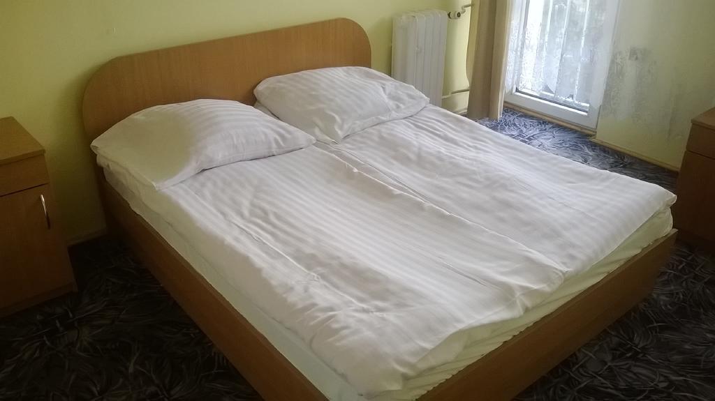 Hostel Refleks Stary Toruń Chambre photo
